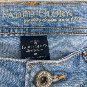 Faded Glory Capris